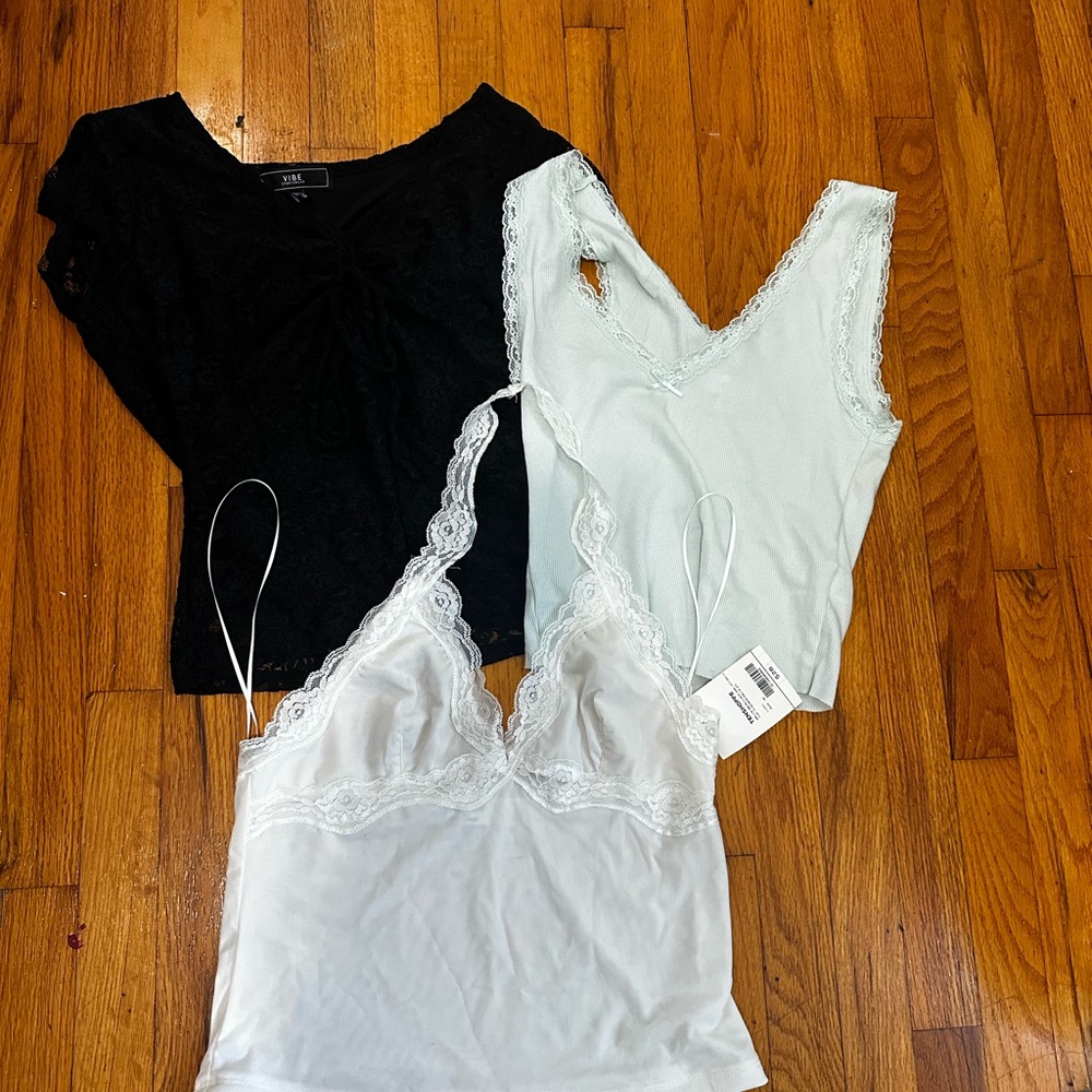Lace Trim Camisole and Tops Set